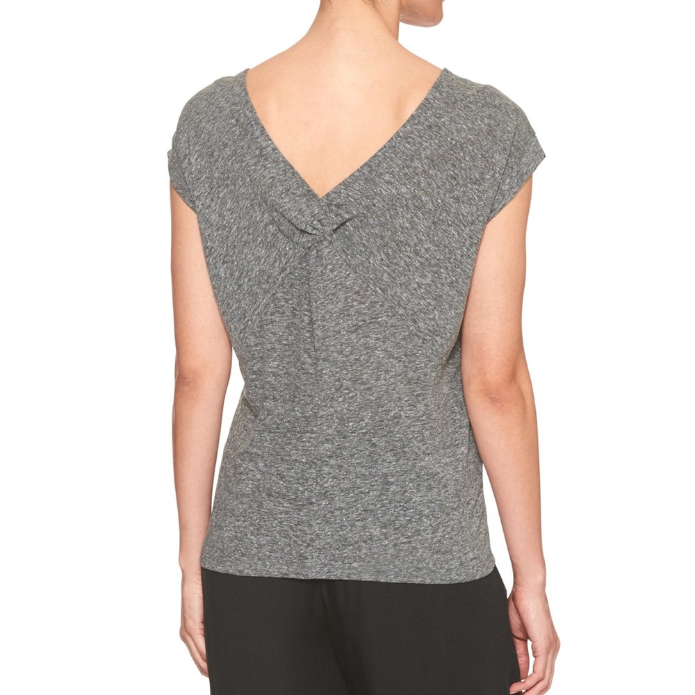 banana republic | linen twist v-back grey tee m